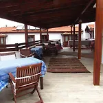 Guest house Amazon Petite 4*