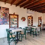 Amazon Petite Guest house 4*