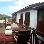 Amazon Petite Palace Konukevi