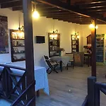 Pensjonat Amazon Petite Palace 4*
