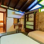 Pensjonat Amazon Petite Palace
