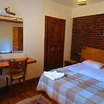 Amazon Petite Palace Pensiune 4*