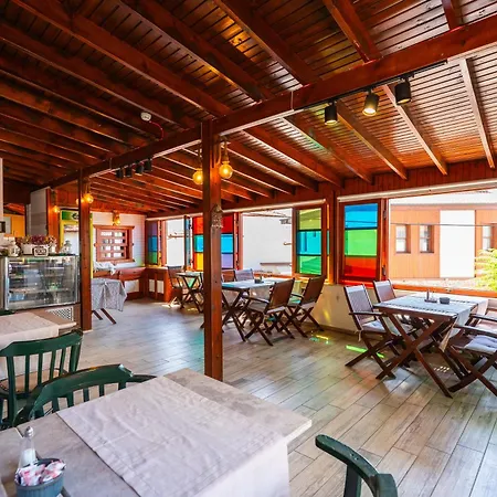 亚马逊小宫殿酒店 招待所