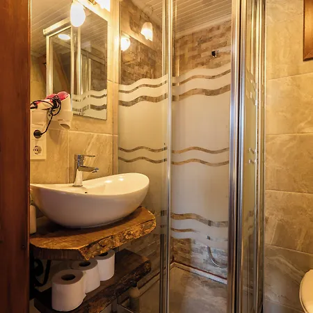 Πανσιόν Amazon Petite Palace Σελτσούκ