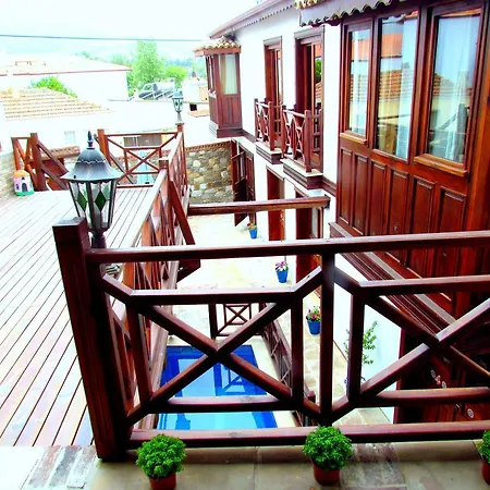 Πανσιόν Amazon Petite Palace