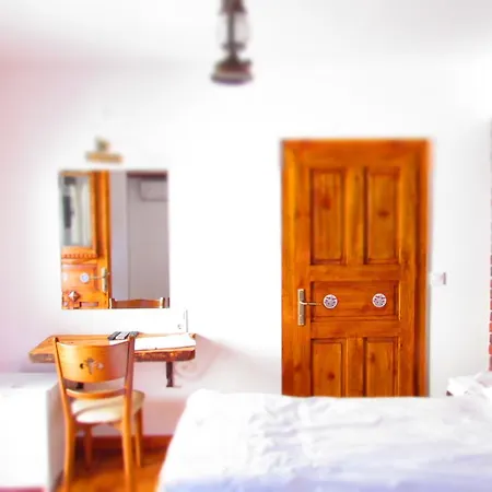 בית הארחה Amazon Petite Palace