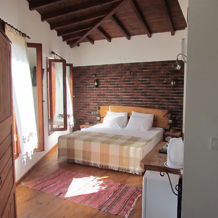 Amazon Petite Palace Гостевой дом Сельчук