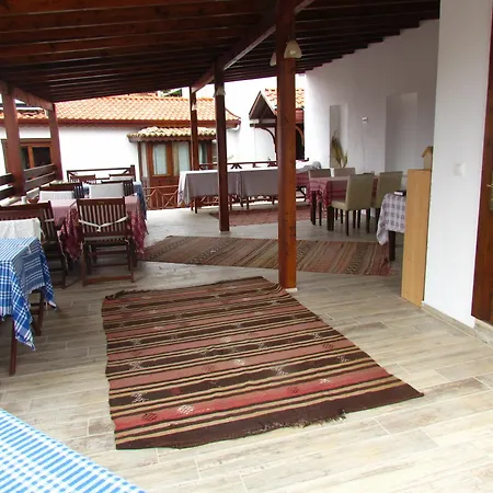 Amazon Petite Selçuk